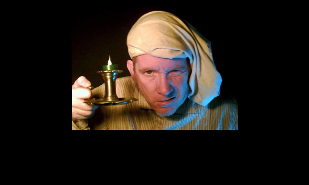 uploads/headshots/damian_gillen_rip_2024_04_05/damien_gillen_as_scrooge_via_company_theatre_adj.jpg