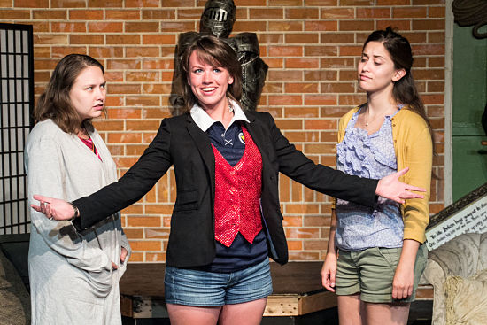 uploads/production_images/201406_theprofessionals/profsliz_vermeulen_bridget_melley_samantha_grubbs_opt.jpg