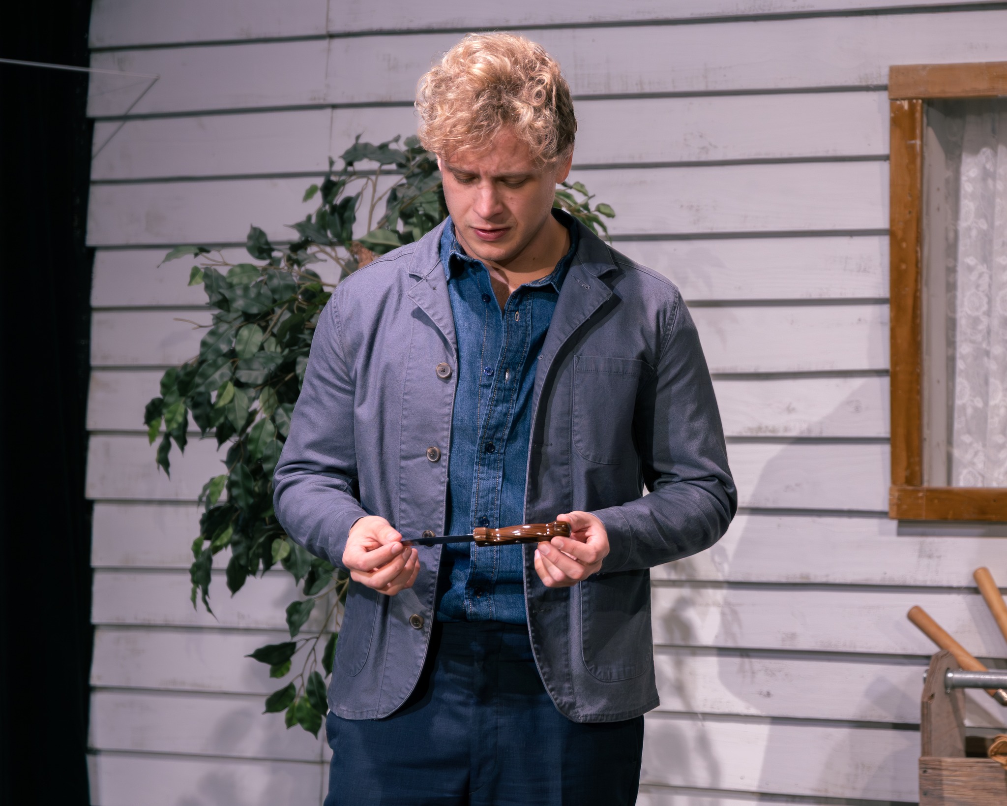 uploads/production_images/beets_stage_bulverde_2025_05/b_07.jpg