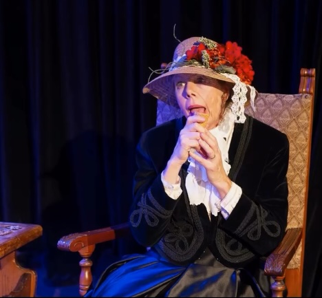 Meredith O'Brien (photo by Steve Rogers)