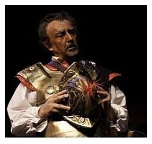 Joe Penrod as Quijote (photo: Georgetown Theatre)