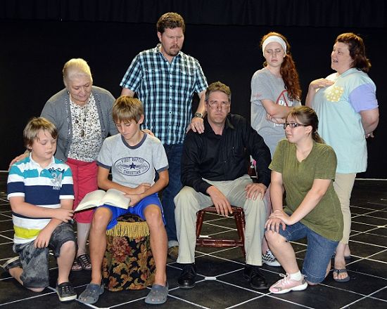 Kellan Koch, Martha Good, Gus Henry, Glen Bird, Patrick Lescarbeau, Grace Ann Todd, Ocean Fillingim, Cindy Callihan (photo: HCCT)