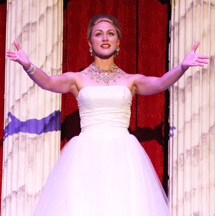 Lauren Wertz-James (photo: Woodlawn Theatre)