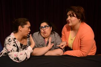 Martinique Duchene-Philips, Eva McQuade, Leah Luna (photo: Teatro Vivo)