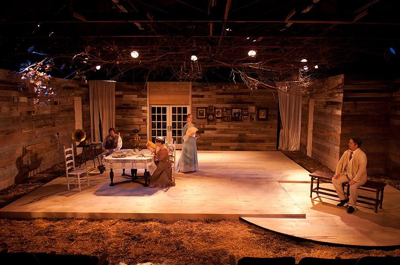 Uncle Vanya by Breaking String Productions, 2011 (Set design by Ia Ensterä)