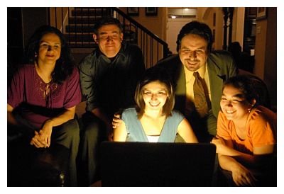 Erica Saenz, Matt Sadler, Karen Alvarado, Rick Olmos, Martinique Duchene (photo: Teatro Vivo)